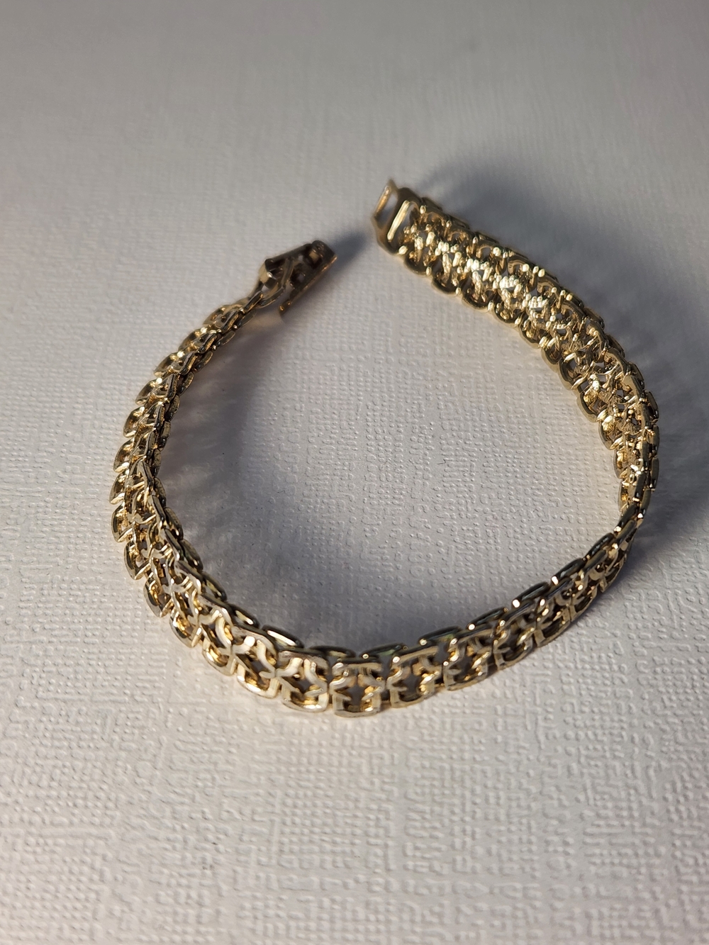 VTG 750 marked Plated Gold Clad Link Bracelet Retro Statement Chain Bracelet 7"